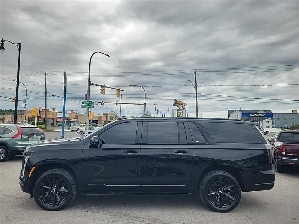 cadillac escalade esv 2025 1GYS9NRL5SR247161 image cadillac escalade esv 2025 1GYS9NRL5SR247161 image